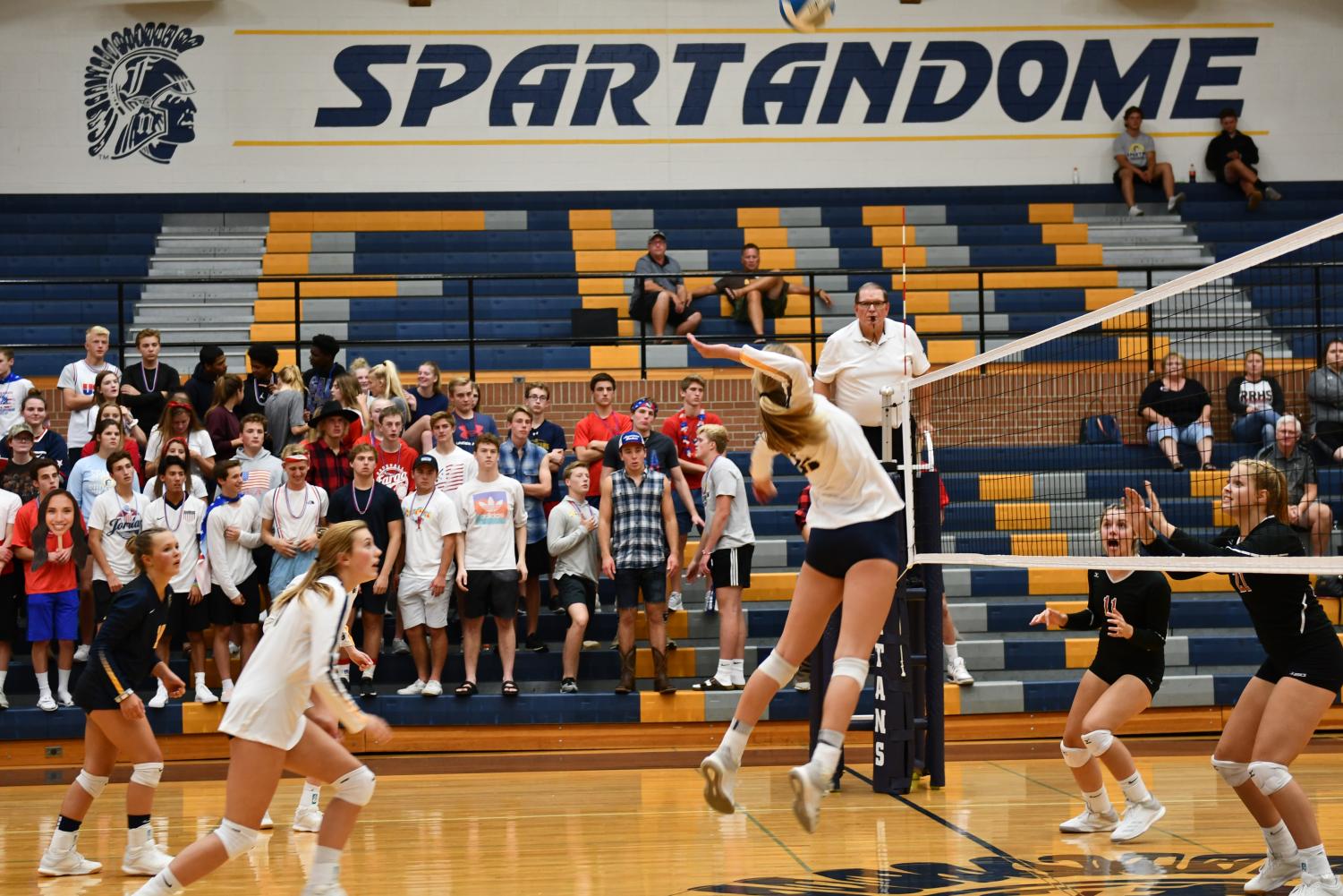 Volleyball Loses to Red River in an Intense 5 Set Match | The Scroll